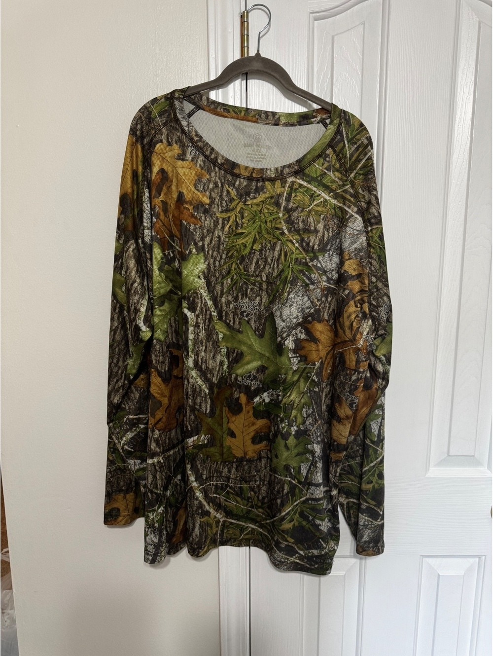 Mossy Oak Camo Hunting Shirt Men’s 4XL Long Sleeve Performance Academy